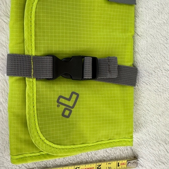 Travelon Tech Accessory Organizer - Picture 6 of 10